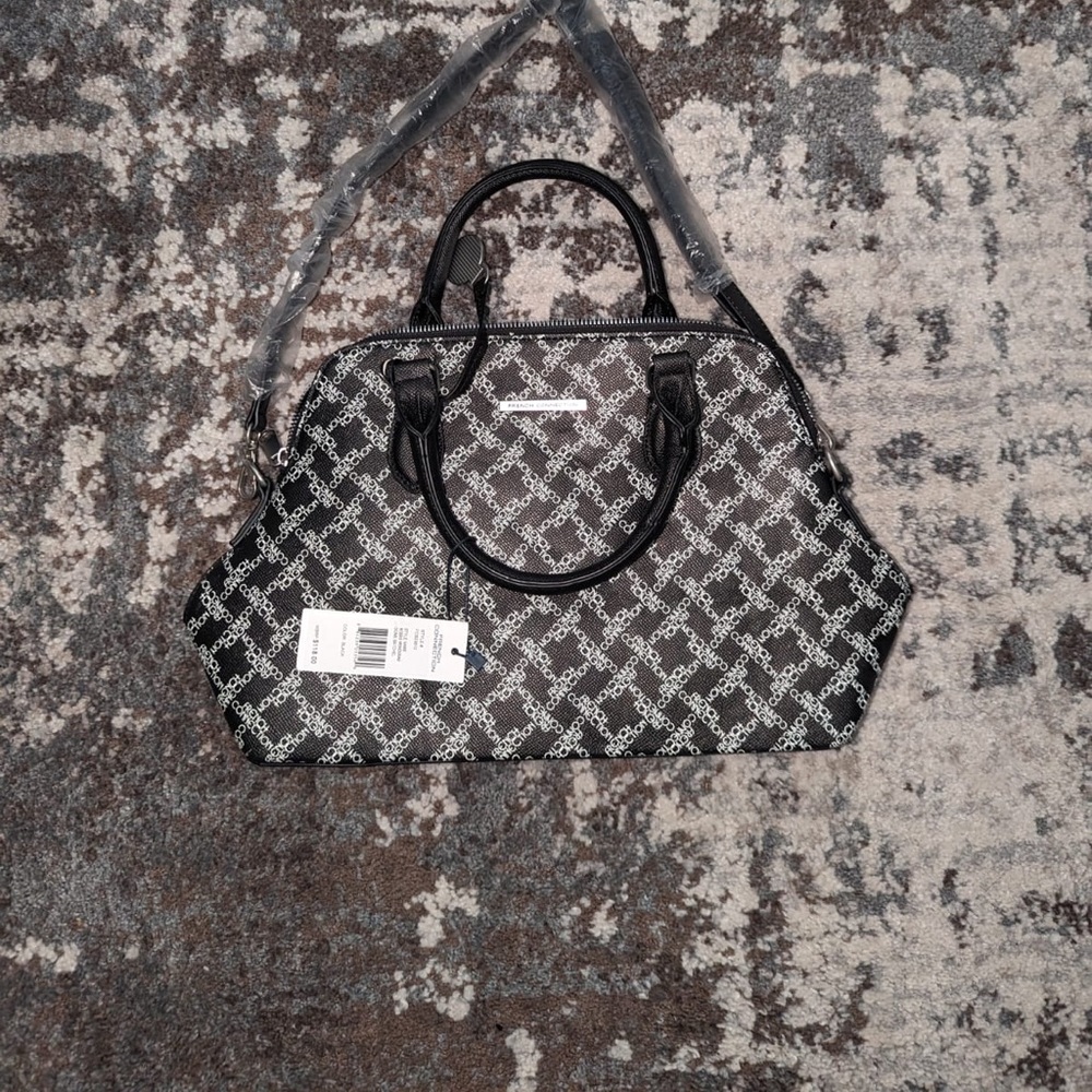 Nice bag new!!!accepting offers.